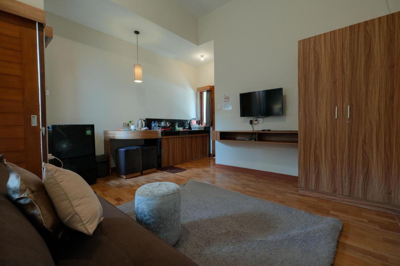 Andewi Guest House Denpasar RedPartner Sanur  Bagian luar foto